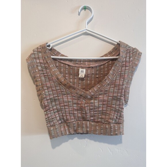 Urban Outfitters BDG Cropped Sweater Vest / Top Small - Picture 1 of 3